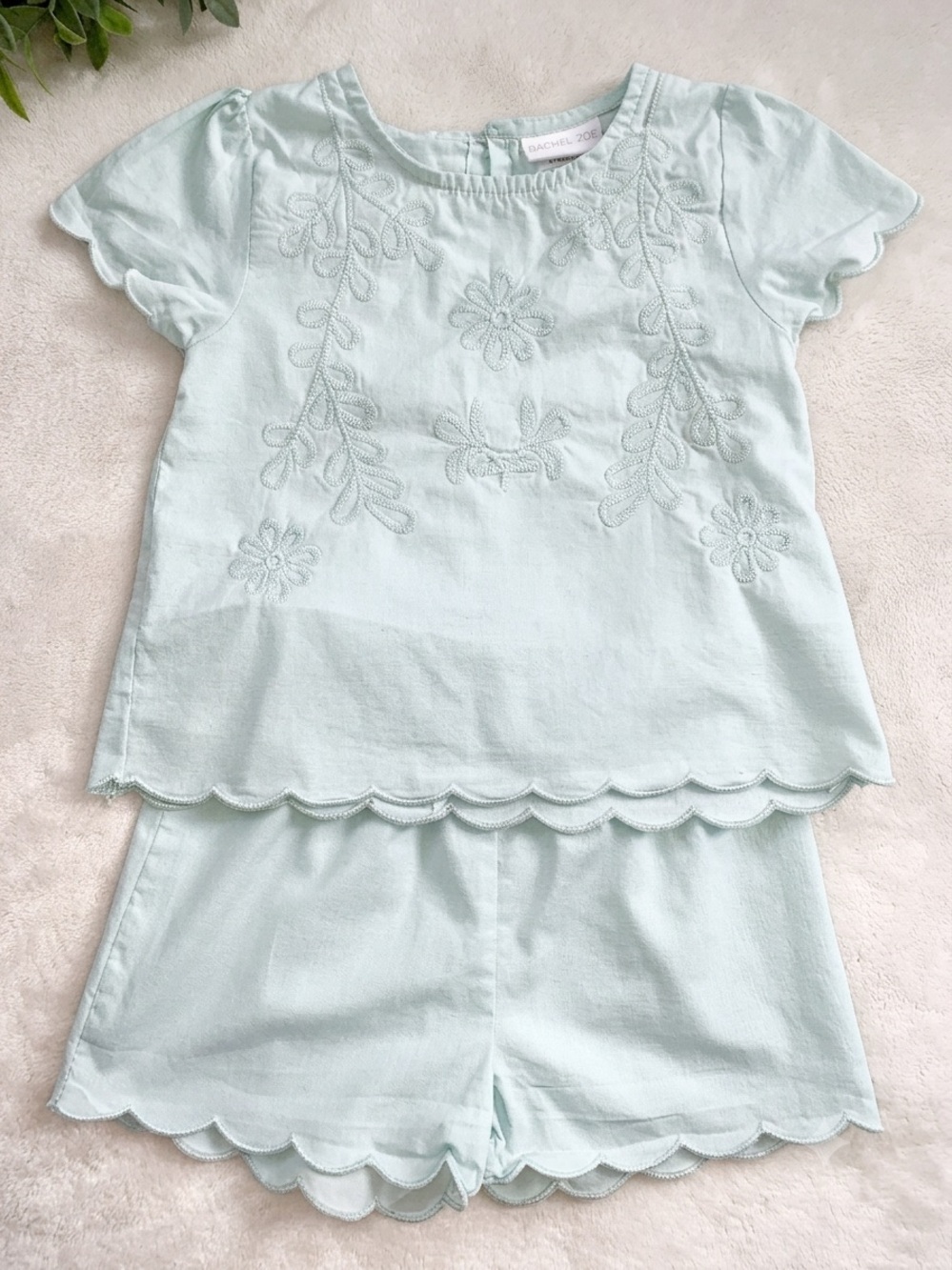 Rachel Zoe Embroidered Cotton 2pc Set Mint Green 5 EUC Top & Shorts
